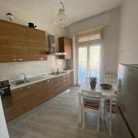 דירות לה ספציה Casa Belinda מראה חיצוני תמונה